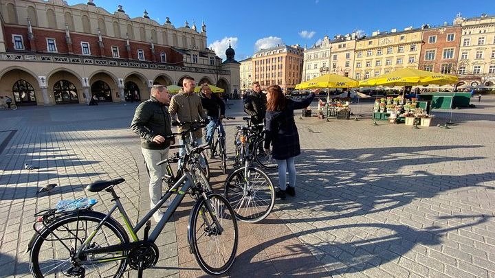 Complete Cracow Bike Tour (small group of maximum 15 people!)