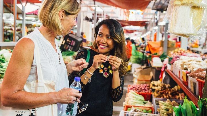 Kuala Lumpur Private Street Food Tour with Local: 10 Tastings