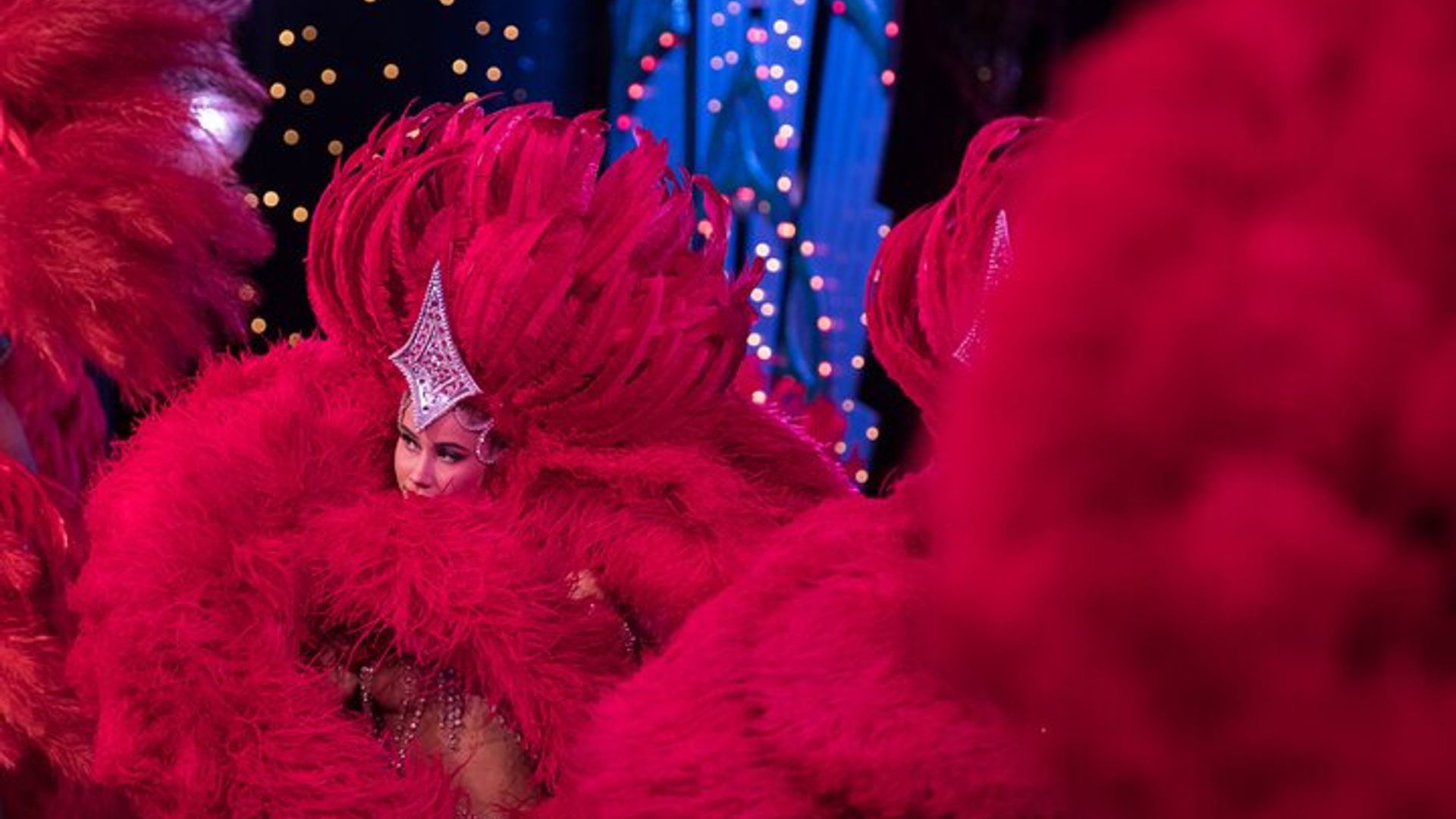 Paris Tour: Seine River Cruise and Moulin Rouge Show Ticket