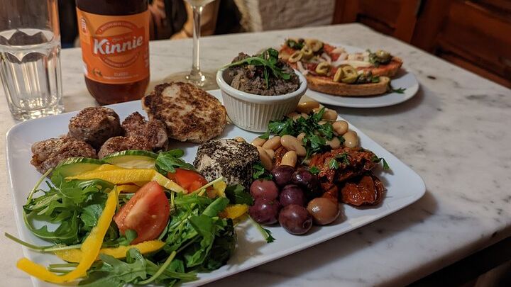 Valletta Small-Group Food Tour