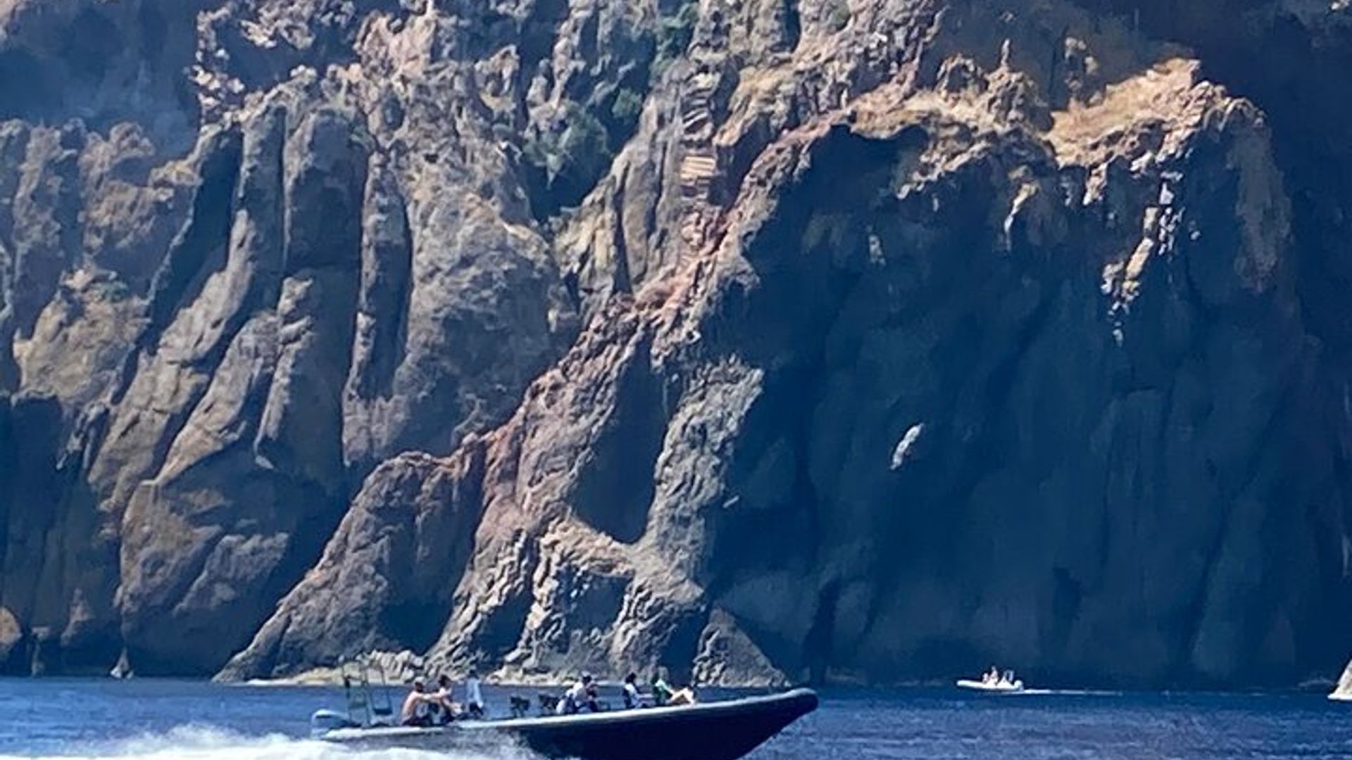 Scandola Girolata The Coves of Piana in Go Fast 10 Pax