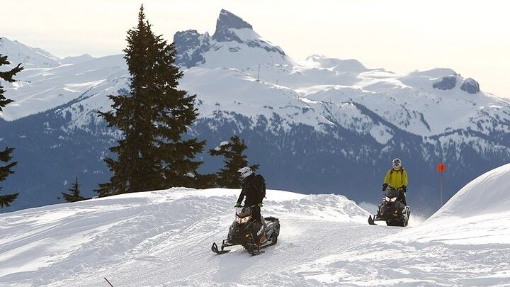 2 Hour Private Snowmobile Tour in Whistler
