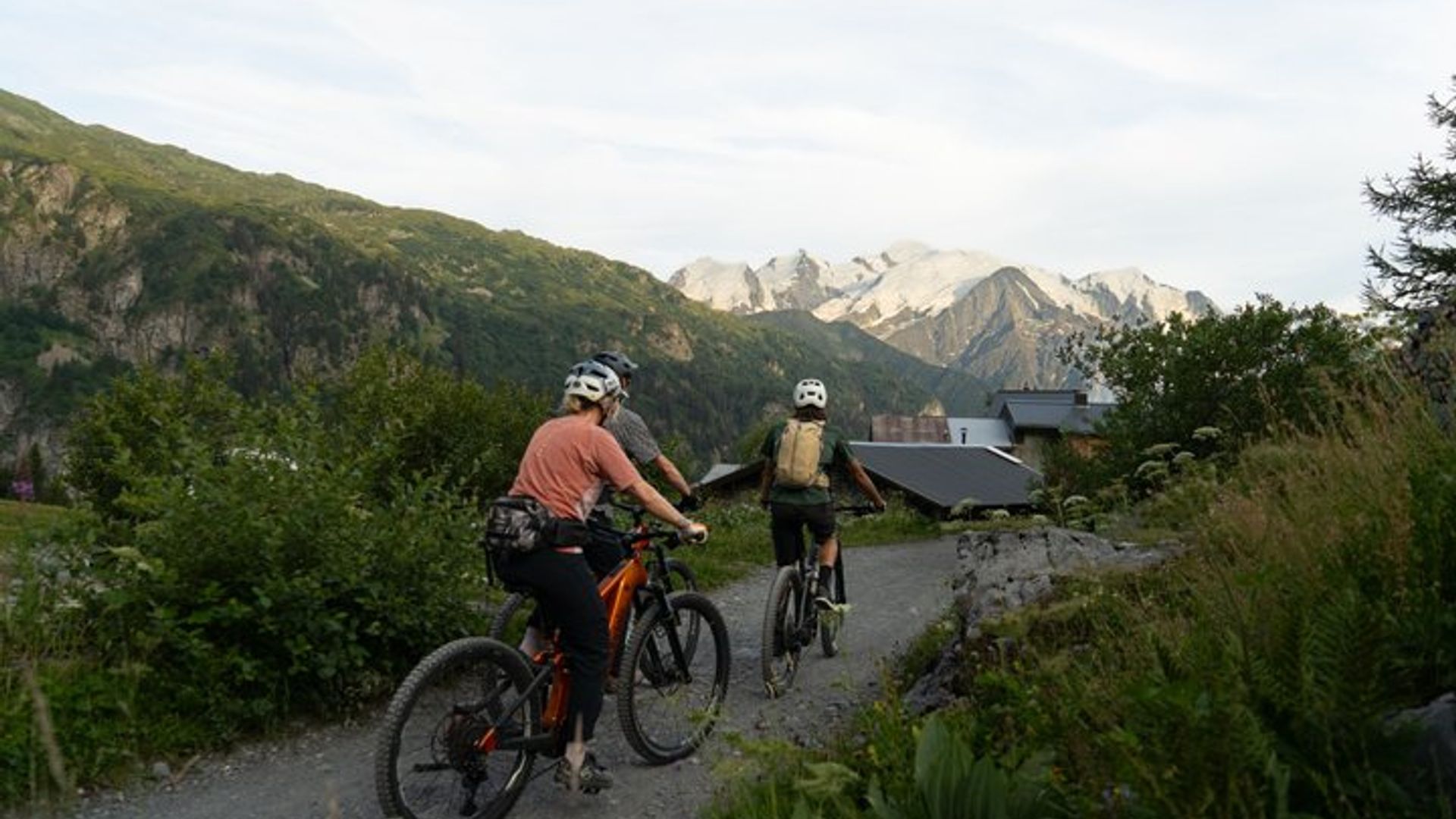 Chamonix : Excursion privée à vélo électrique avec vue sur les glaciers