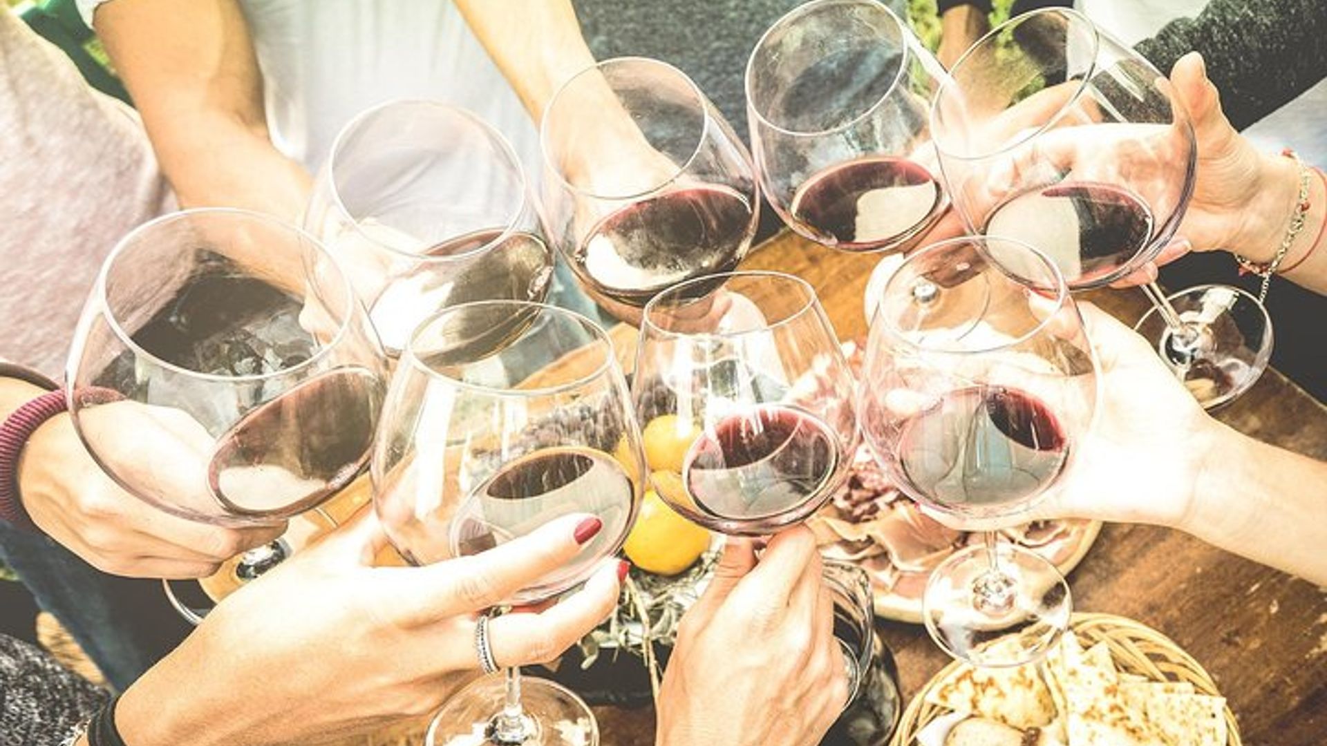 Excursión de un día a los castillos del Valle del Loira y degustación de vinos desde París