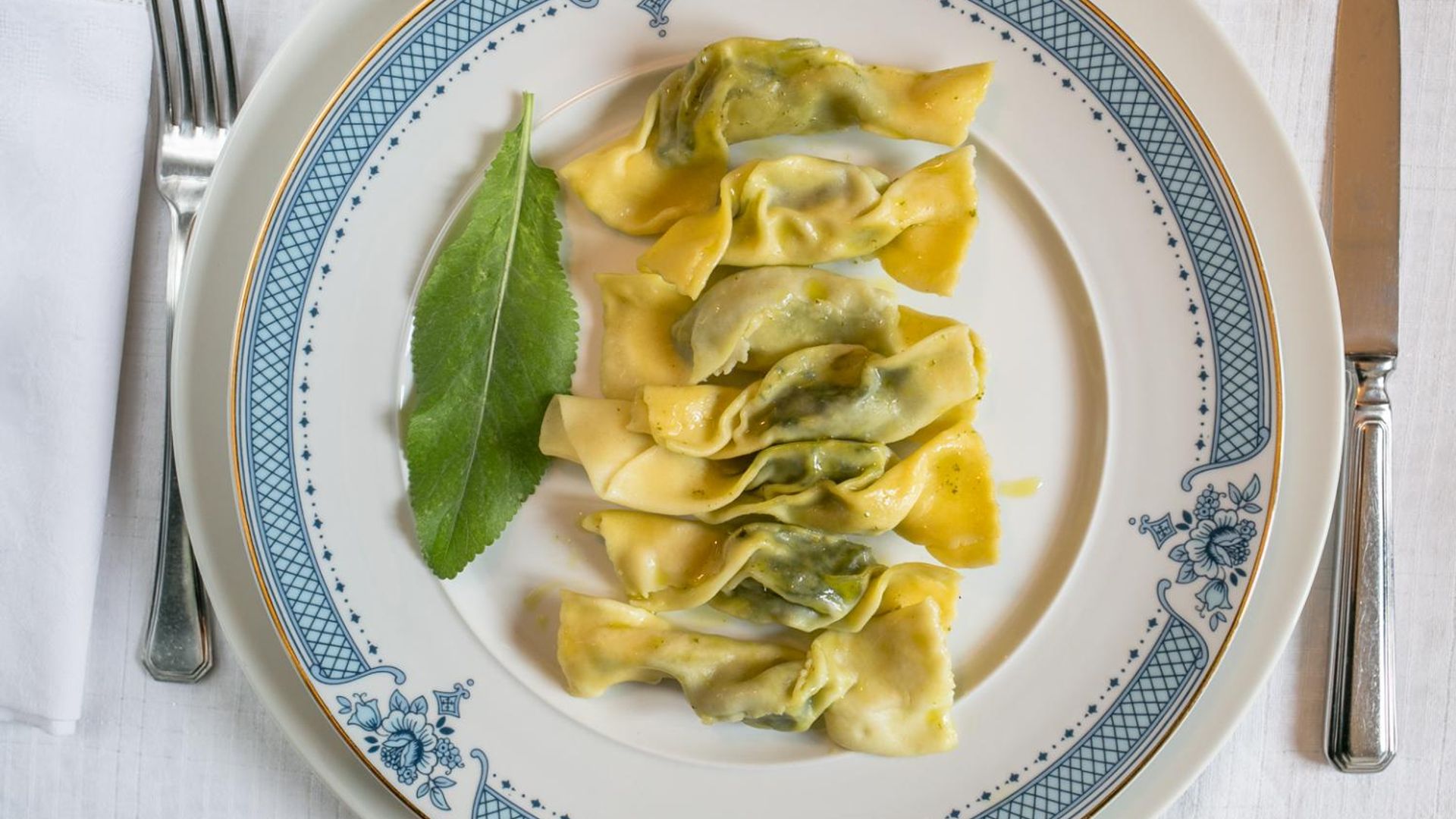 Private Pasta & Tiramisu Class at a local's home with lunch or dinner in Modena