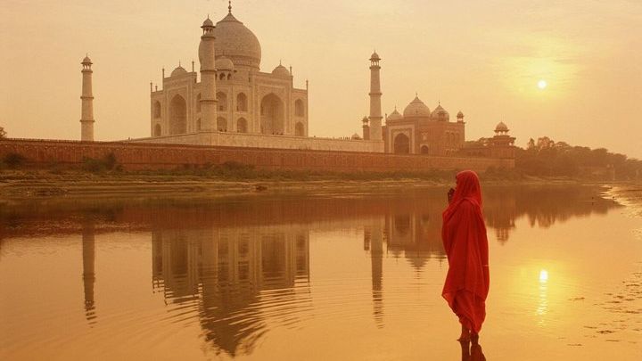 Agra Full-Day Private Tour with Taj Mahal Sunrise from Delhi
