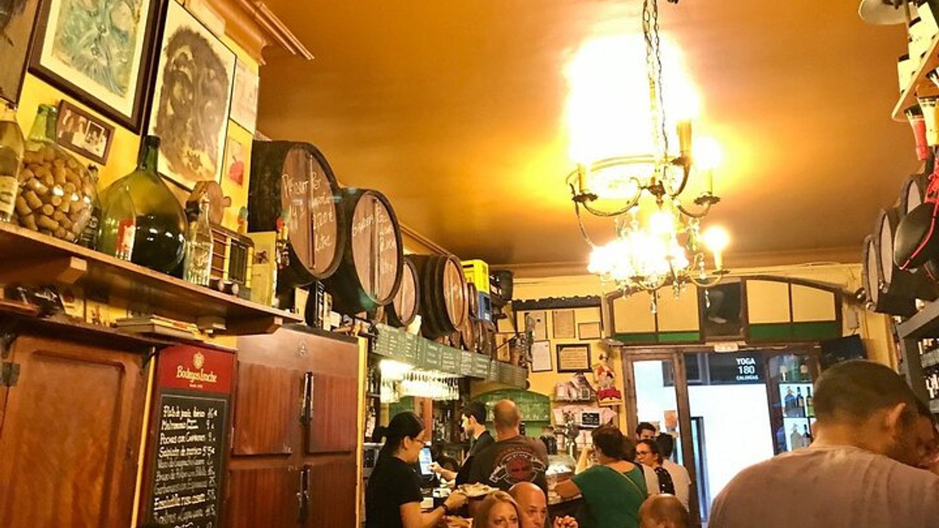 Barcelona Private Tapas Food Tasting Tour With Drinks