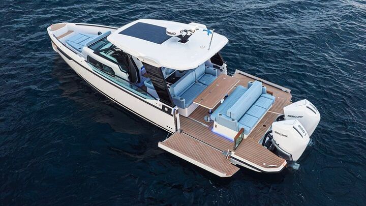 Private Blue Lagoon and island Solta speedboat tour - FULL DAY