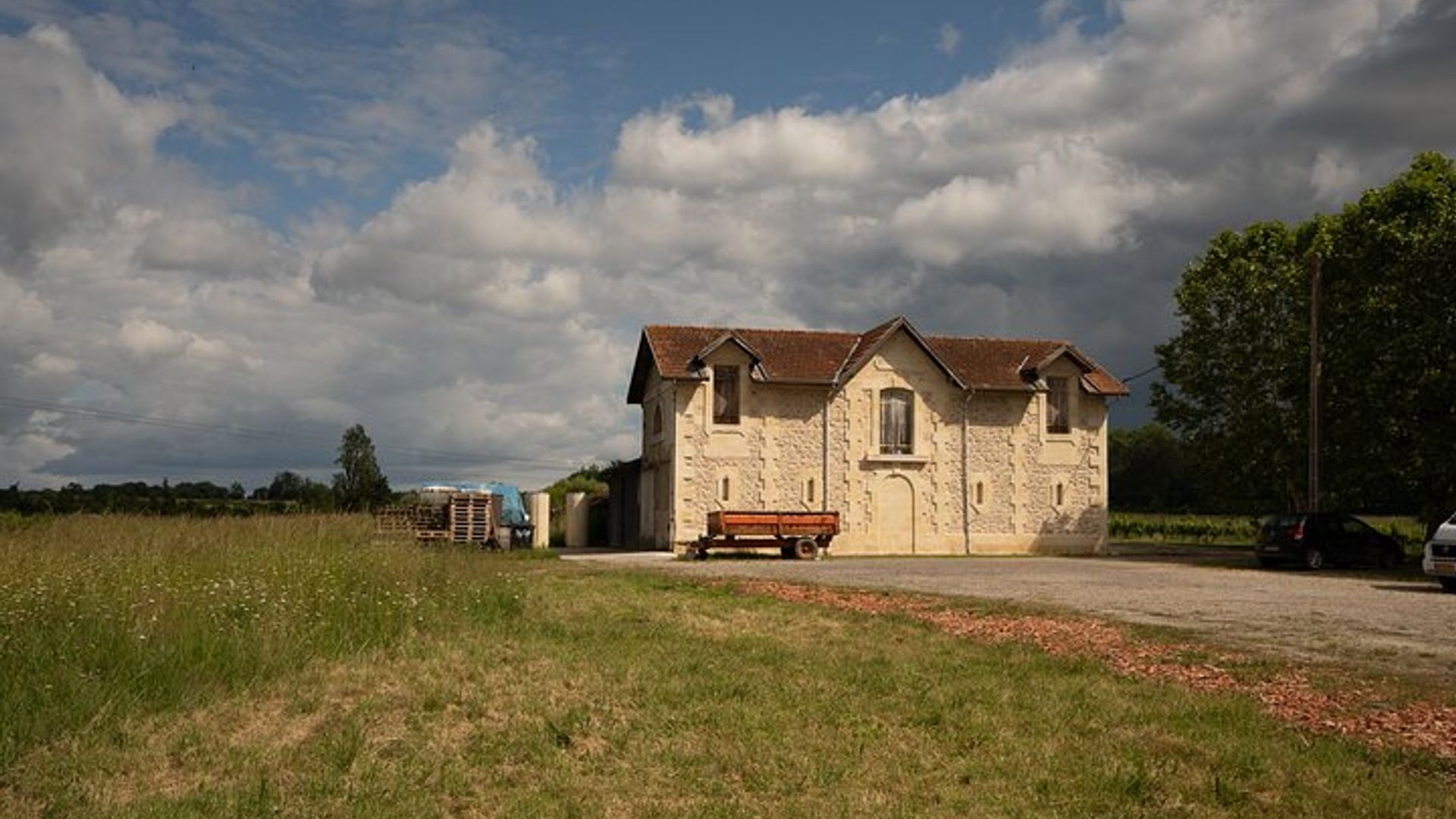 property.imageAlt