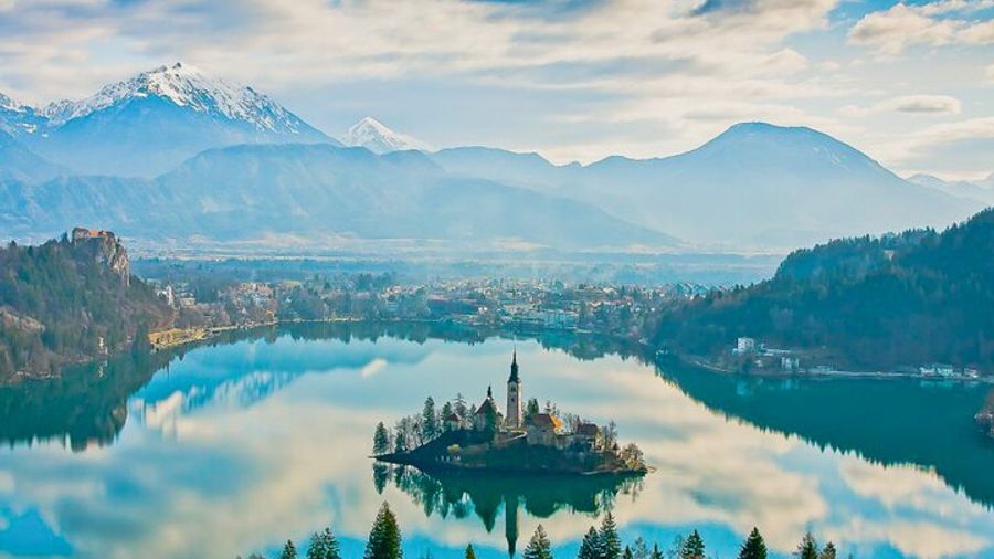 Ljubljana and Lake Bled Full-Day Small-Group Tour From Zagreb