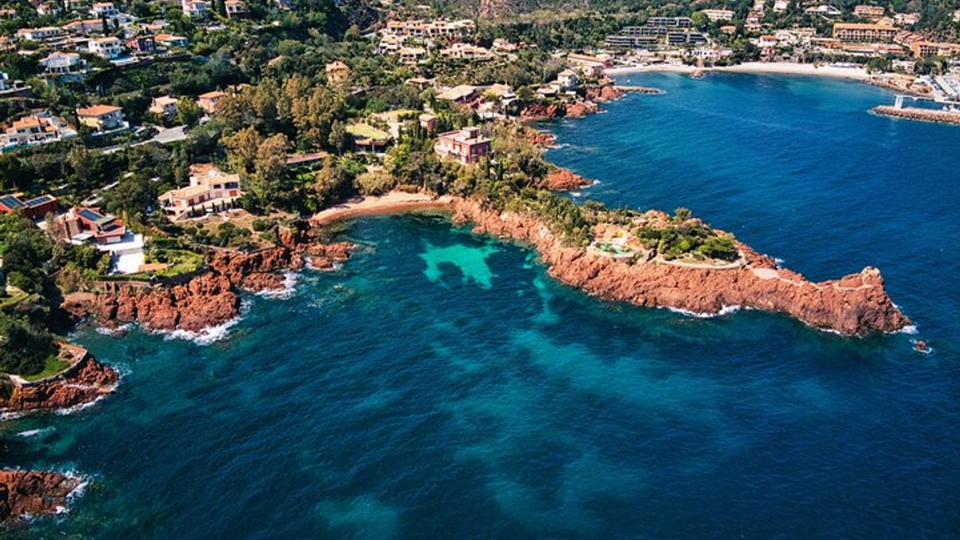 Snorkeling Apéro 3h00 autour de l'Ile d'Or au coucher du soleil