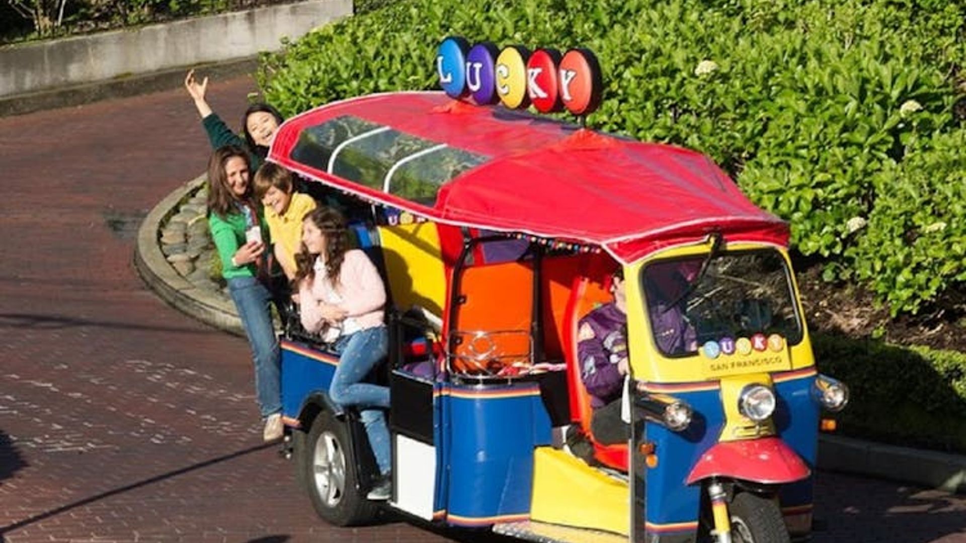 Private San Francisco City Tuk-Tuk Tour with Guide image 1