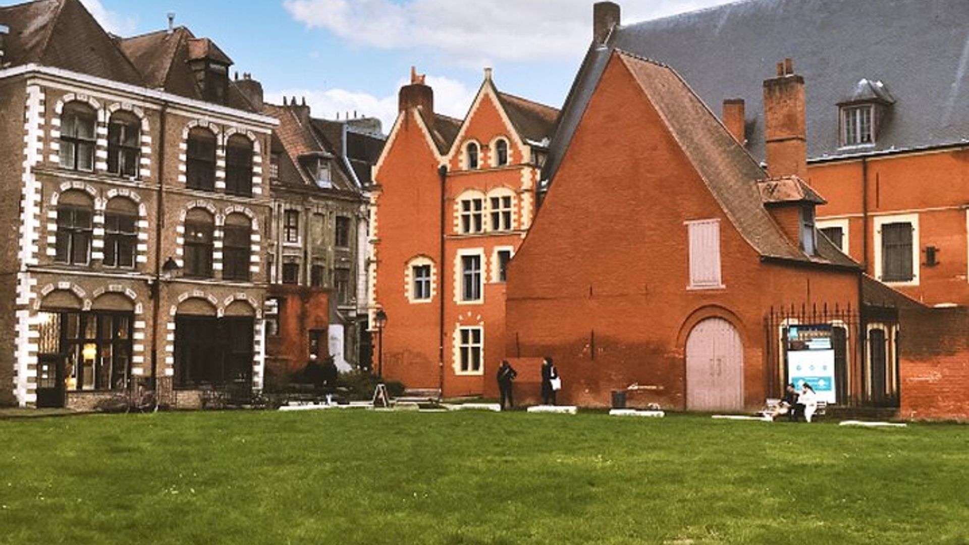 property.imageAlt