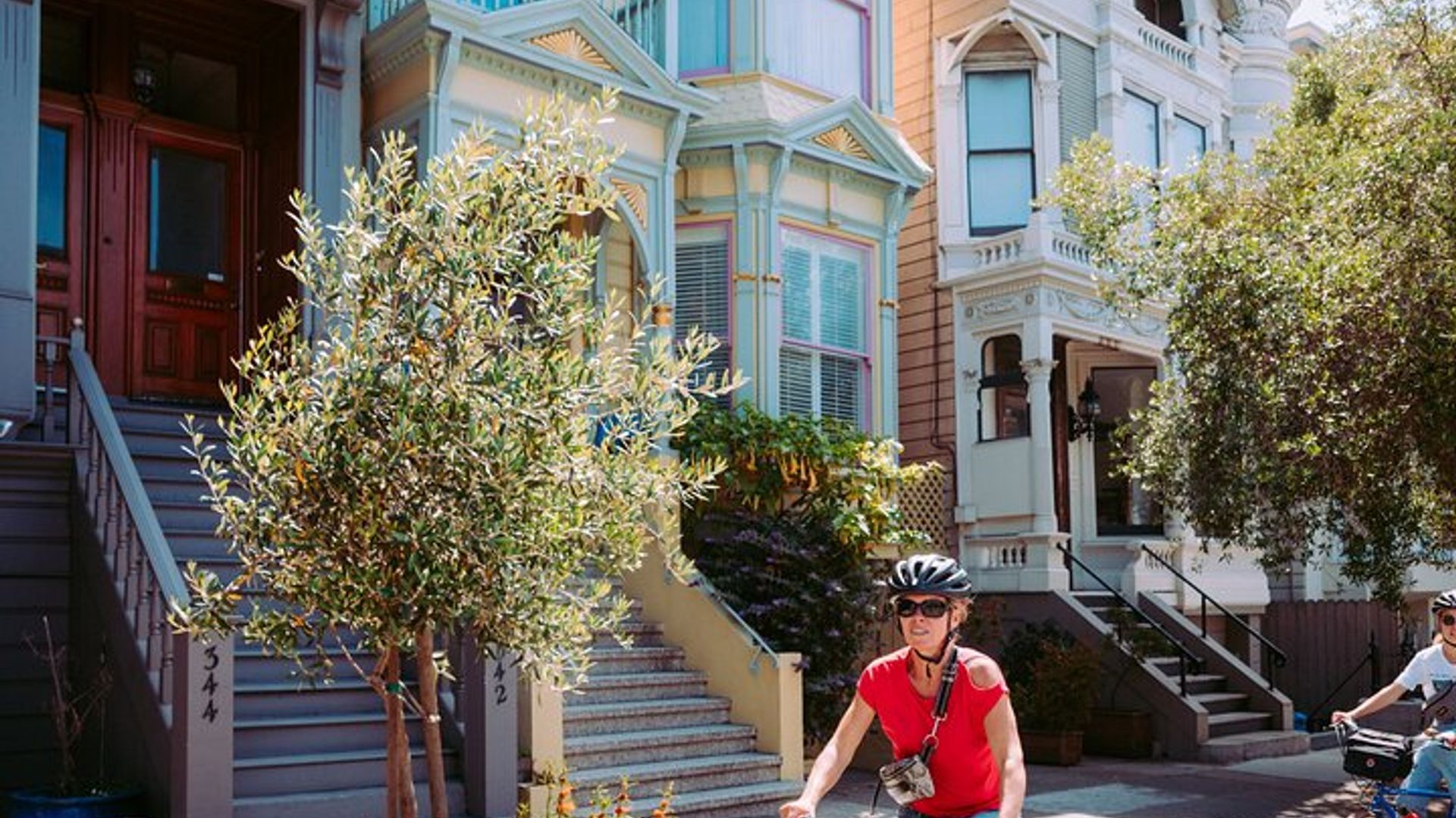 San Francisco by E-Bike: Golden Gate Bridge, Mission, Castro image 1