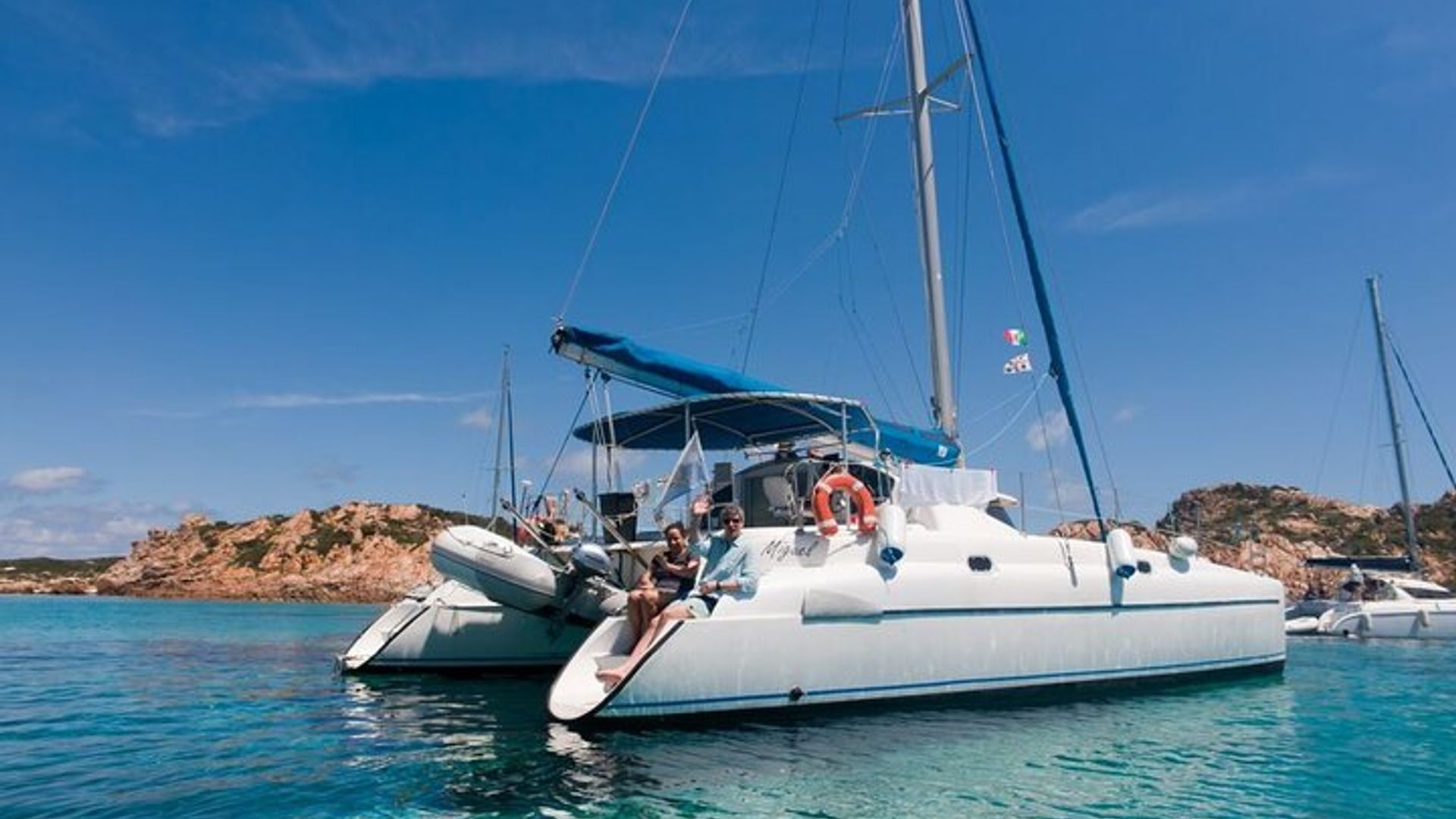 Tour Sport in Catamarano dall'Isola di La Maddalena