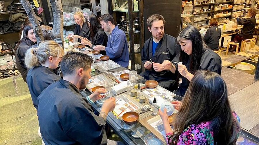 Tokyo Small-Group Kintsugi Workshop