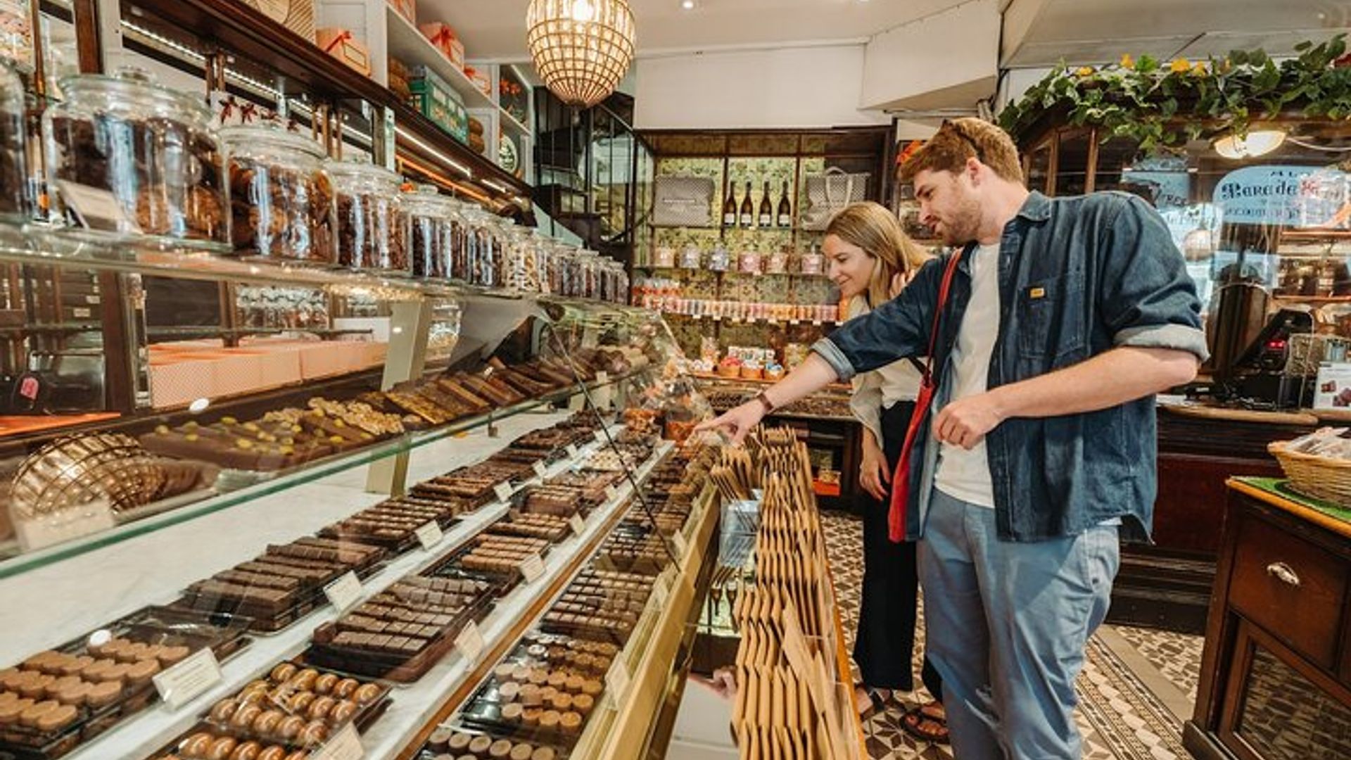 Paris Chocolate and Pastry Tasting Guided Tour