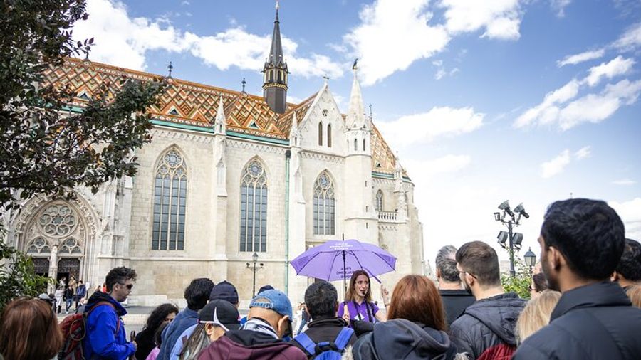 Budapest Castle: Secrets & Bastion Group Tour
