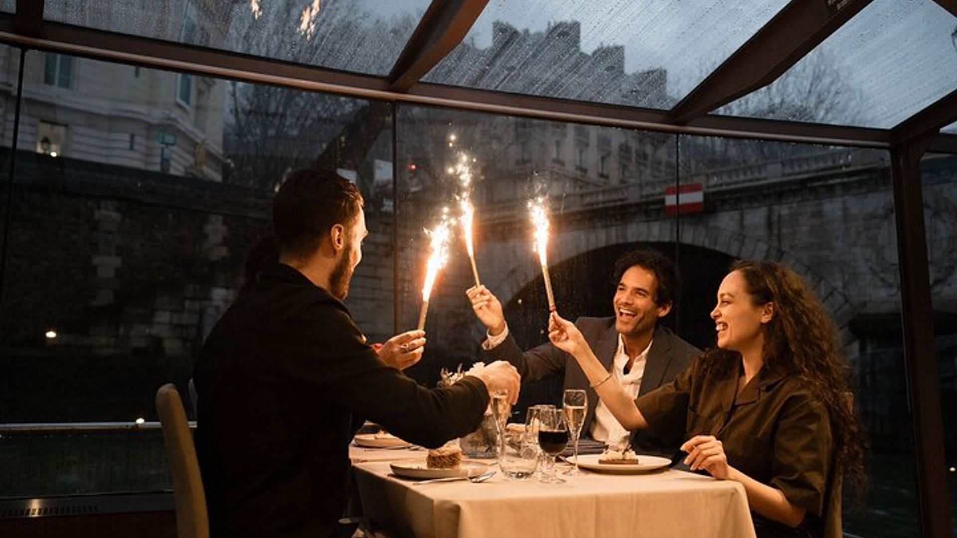Seine River Bateaux Mouches New Year's Eve Dinner Party Cruise