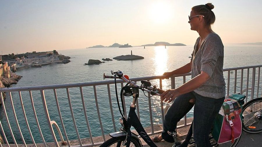 Marseille City and Coast Sightseeing E-Bike Small-Group Tour