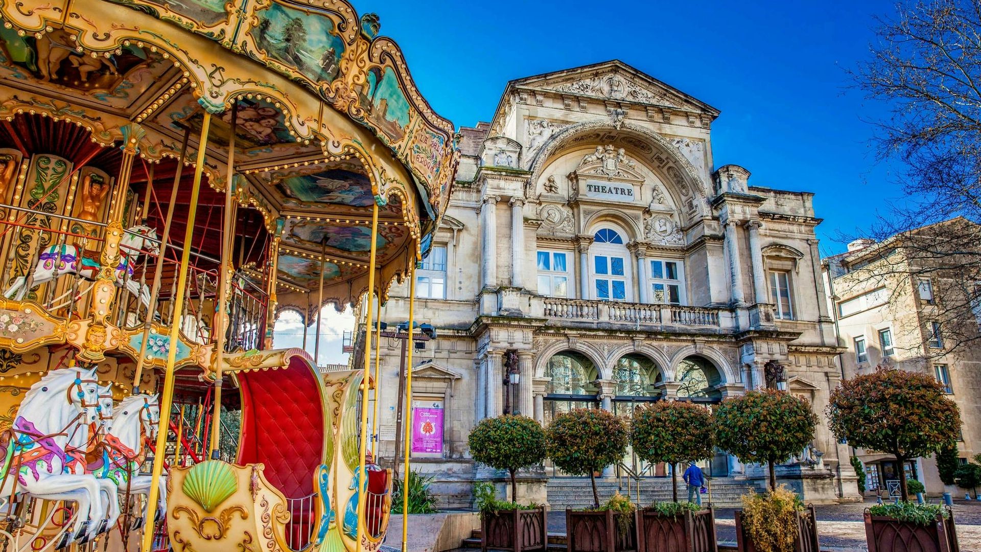 Avignon self-guided walking tour with audio app