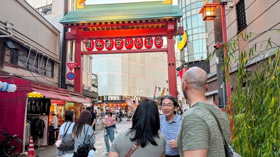 Tokyo: Small-Group or Private Asakua Historic Walking Tour
