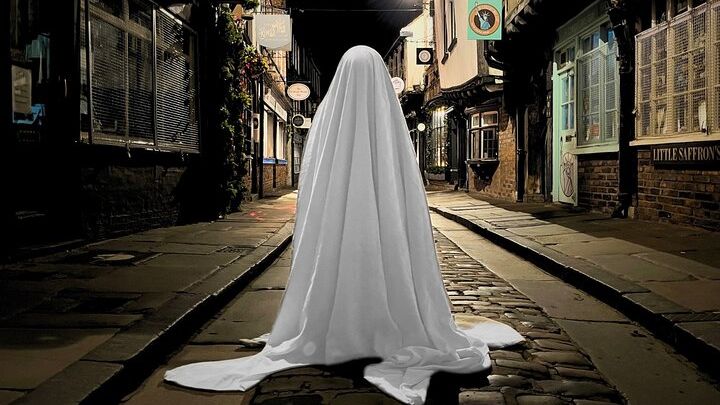 York Guided Ghost And History Group Evening Tour