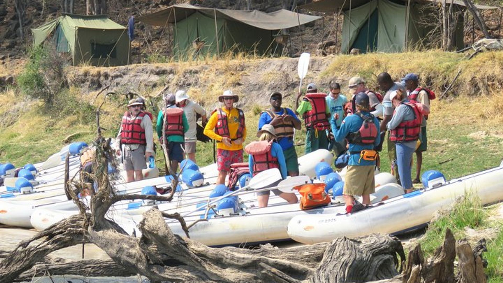 Victoria Isumo Rito-Itsinda Rito Zambezi Canoe Safari