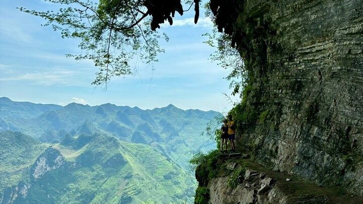 3D 2N Ha Giang Loop Tour Adventure on Motorbike Great Water Fall