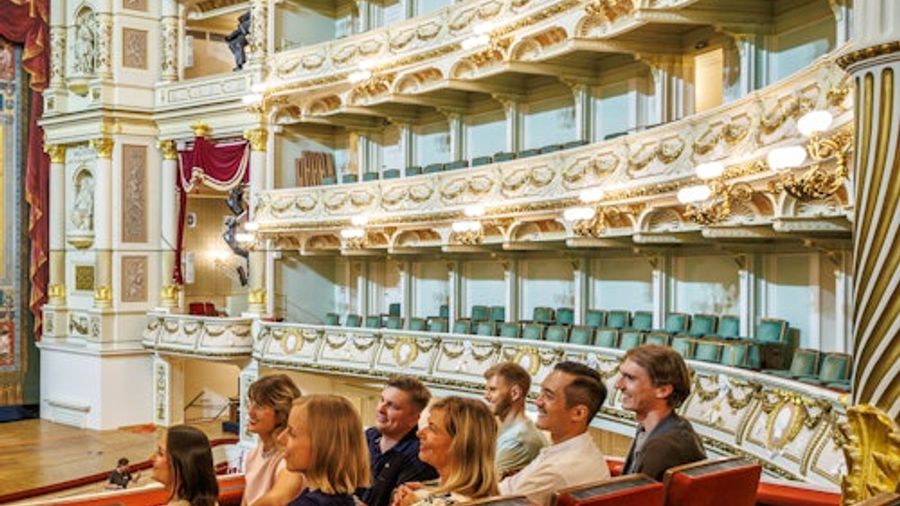 Semperoper: German Guided Tour