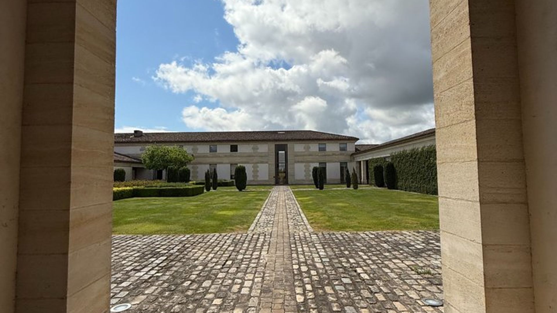 Private Führung und Besichtigung der Medoc Castle Route (Luxus-Minivan)