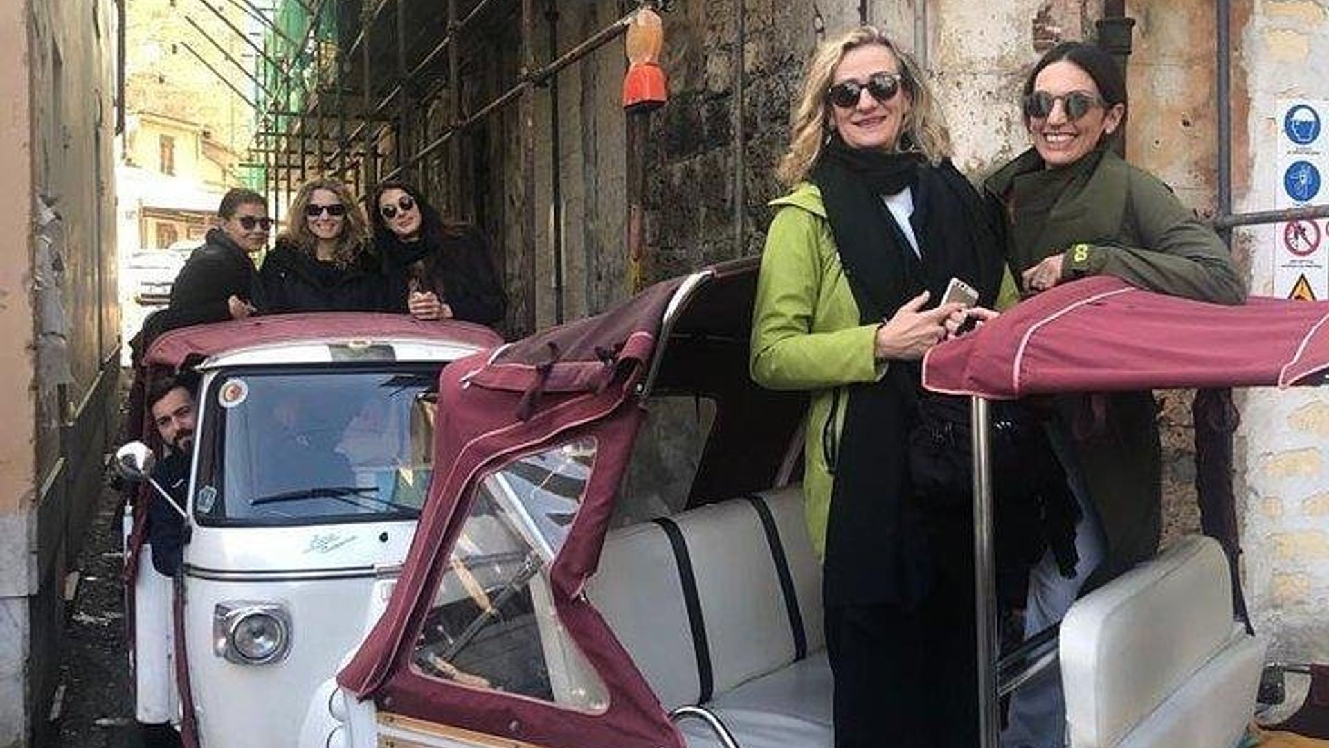 Tuk tuk ride, ape car
