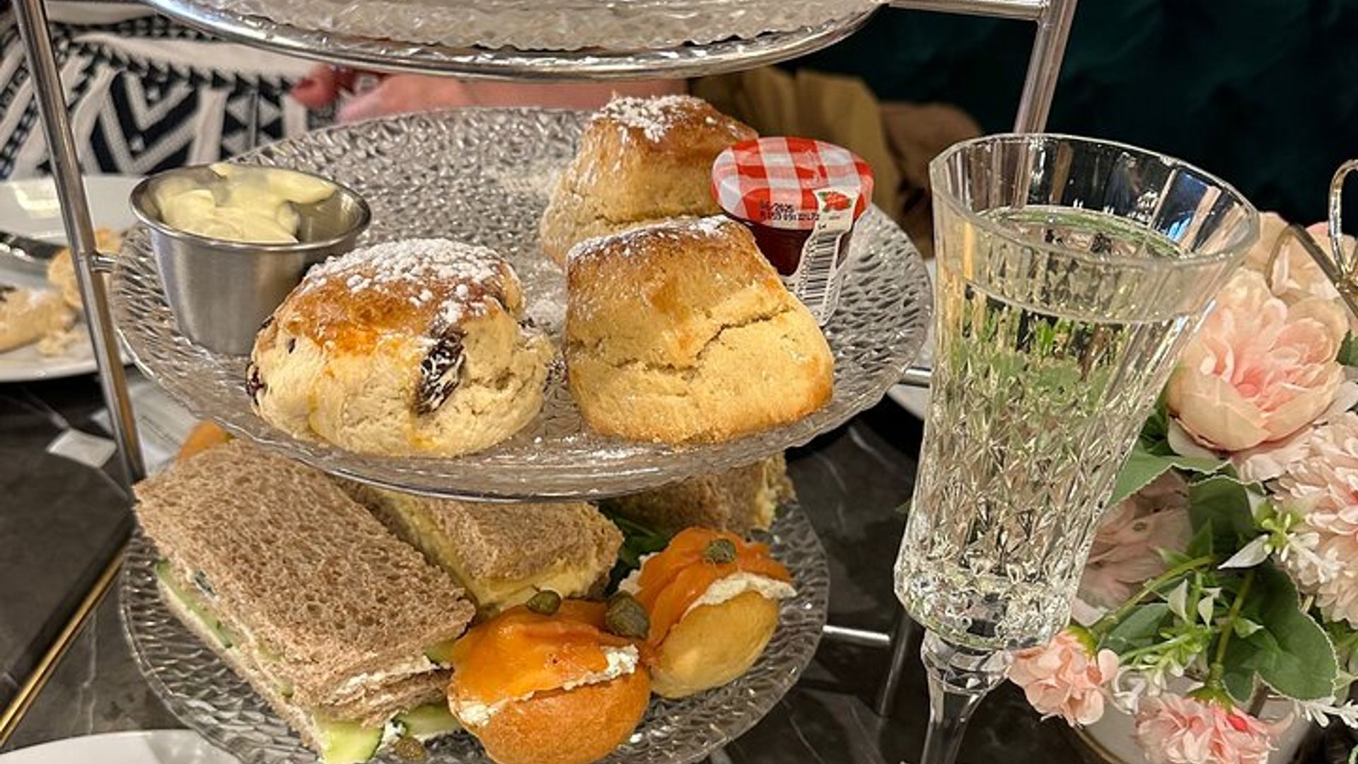 Royal English Walking Food Tour With London Food Tours image 2
