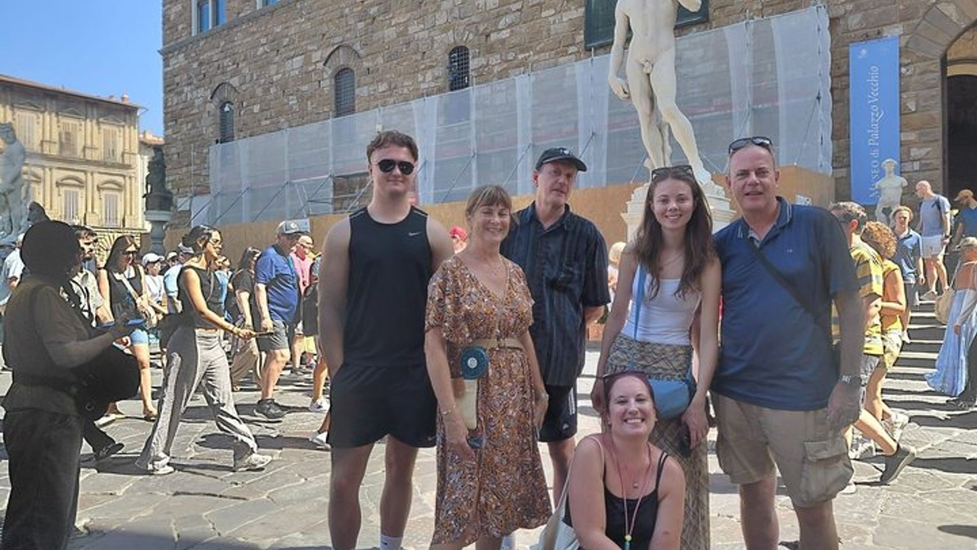 Florence Private Walking Tour with Guide and Wine Window