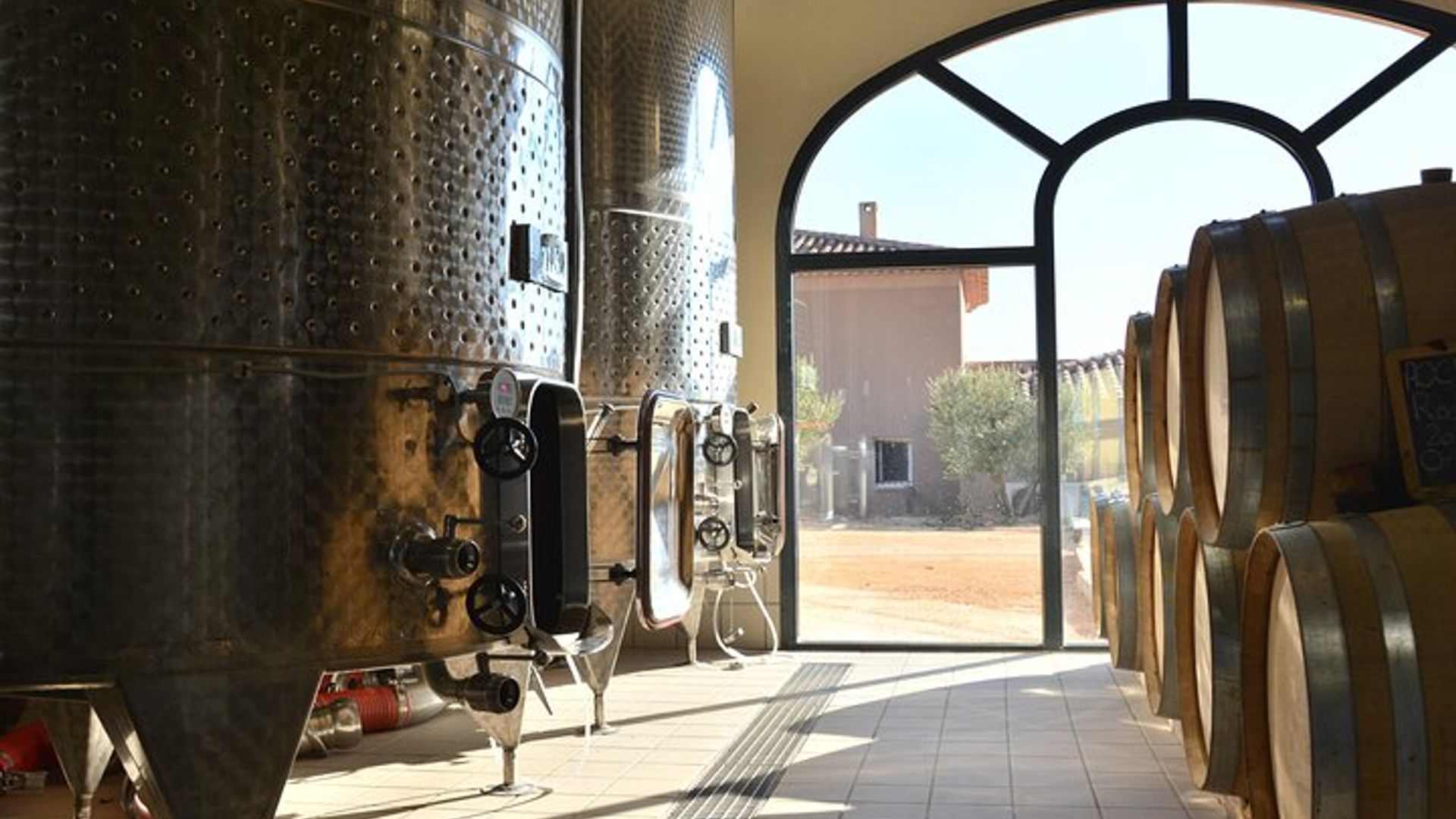 Weintour und Verkostung in der Palette AOC