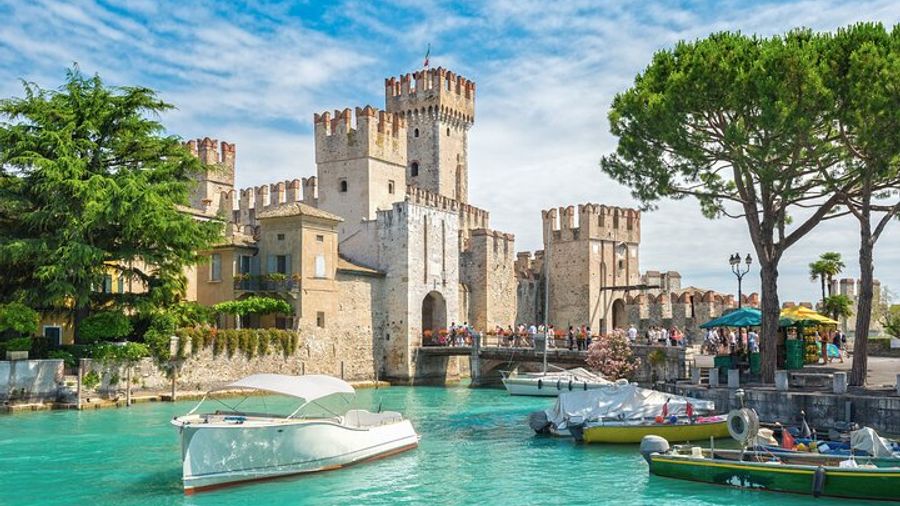 Venice: Tour to Verona, Sirmione, Lake Garda With Boat Cruise