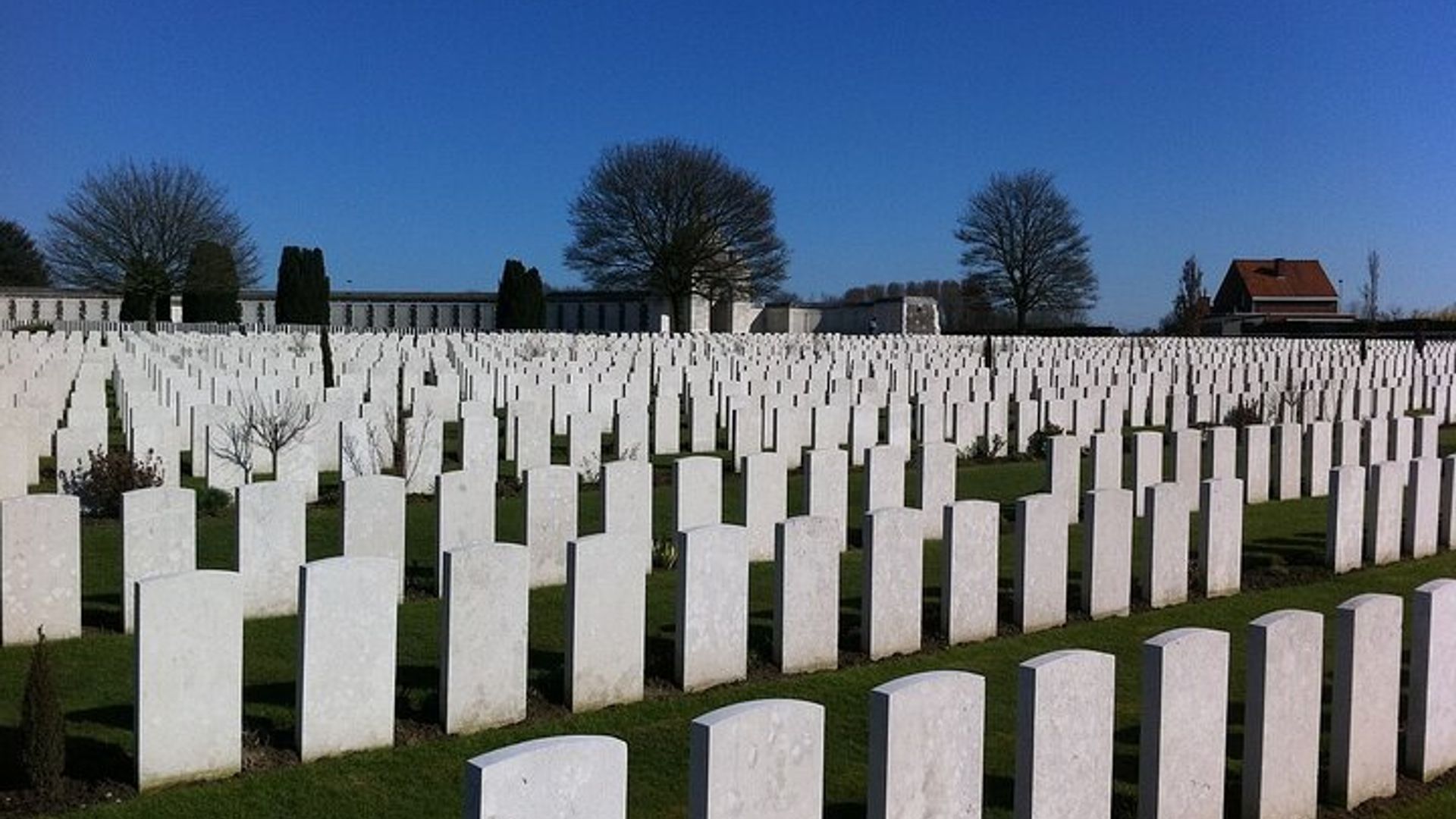 Day Trip from Paris to Somme Battlefields