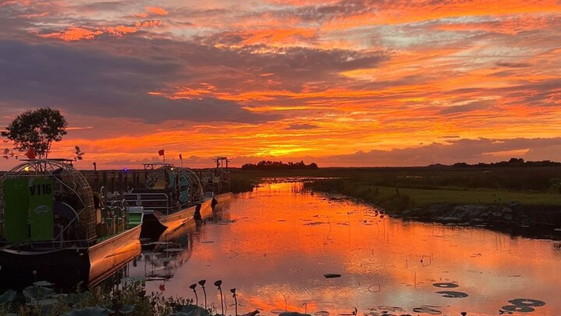 1 heure Sunset Airboat Tour