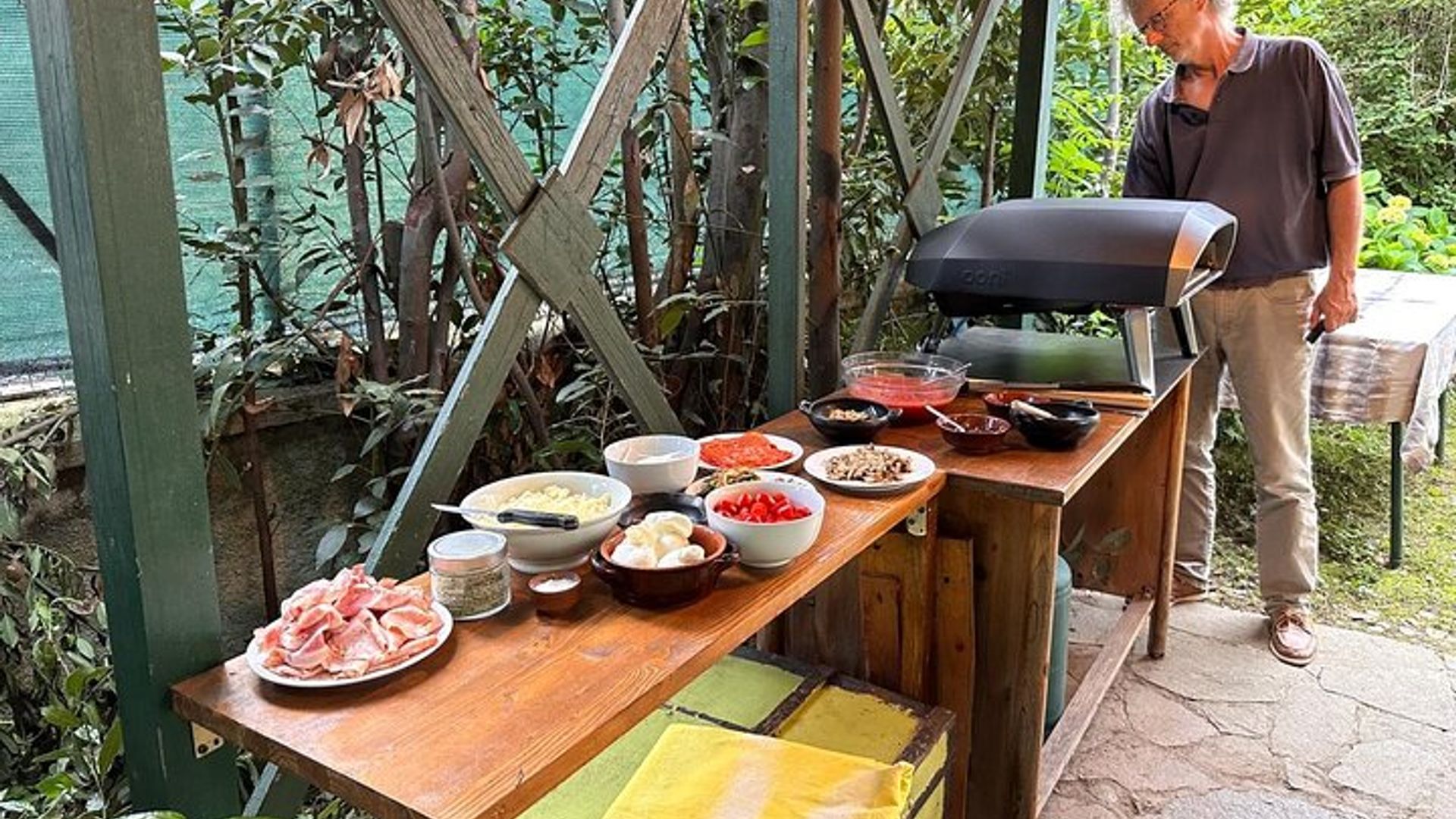 Pizza course and tasting on Lake Maggiore