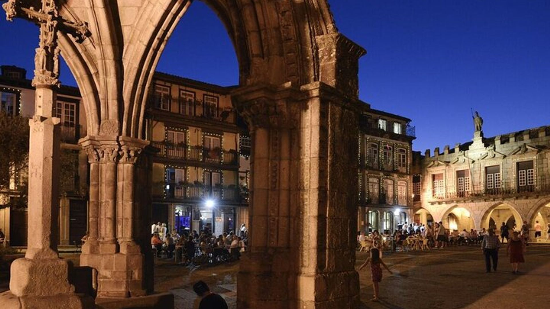 Guimarães medieval- por la tarde o el día -desde Oporto o Braga