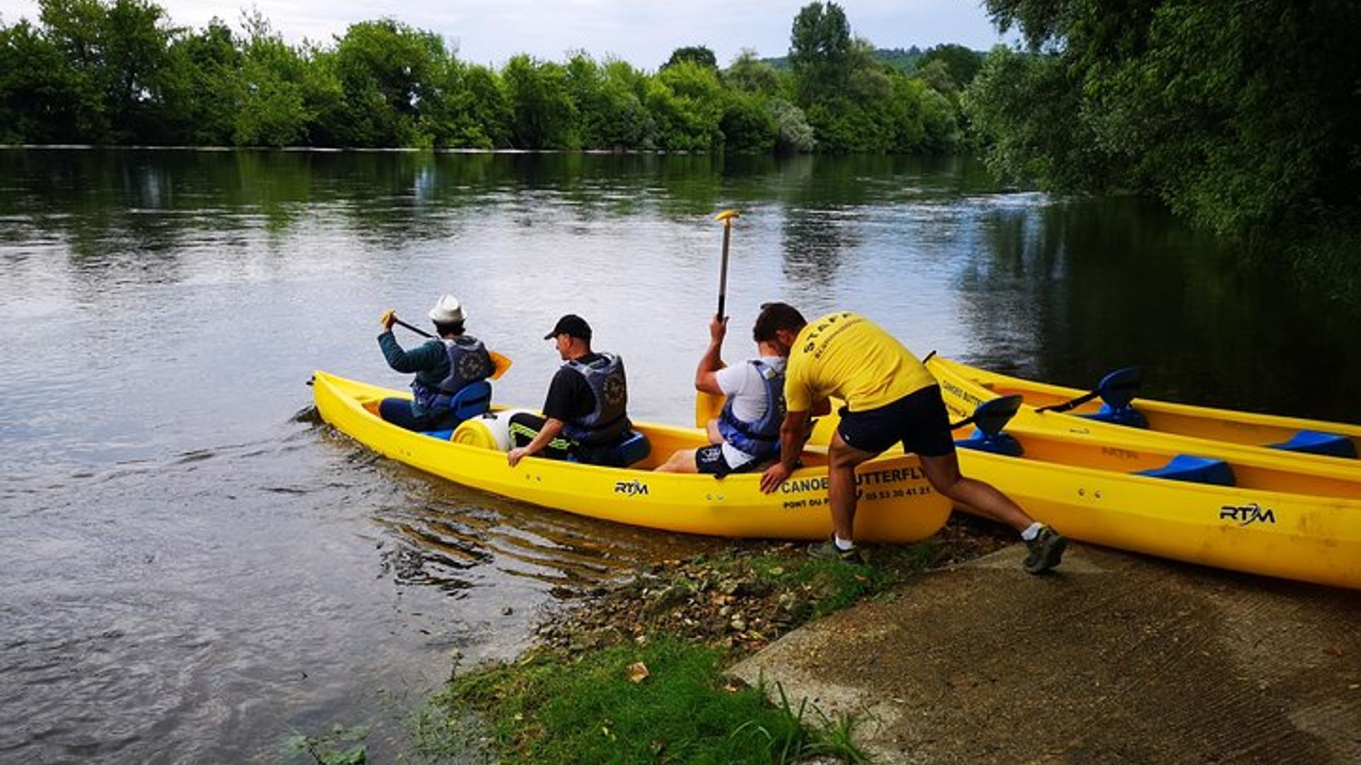 Rivière Dordogne et Châteaux Excursion d'une demi-journée en kayak