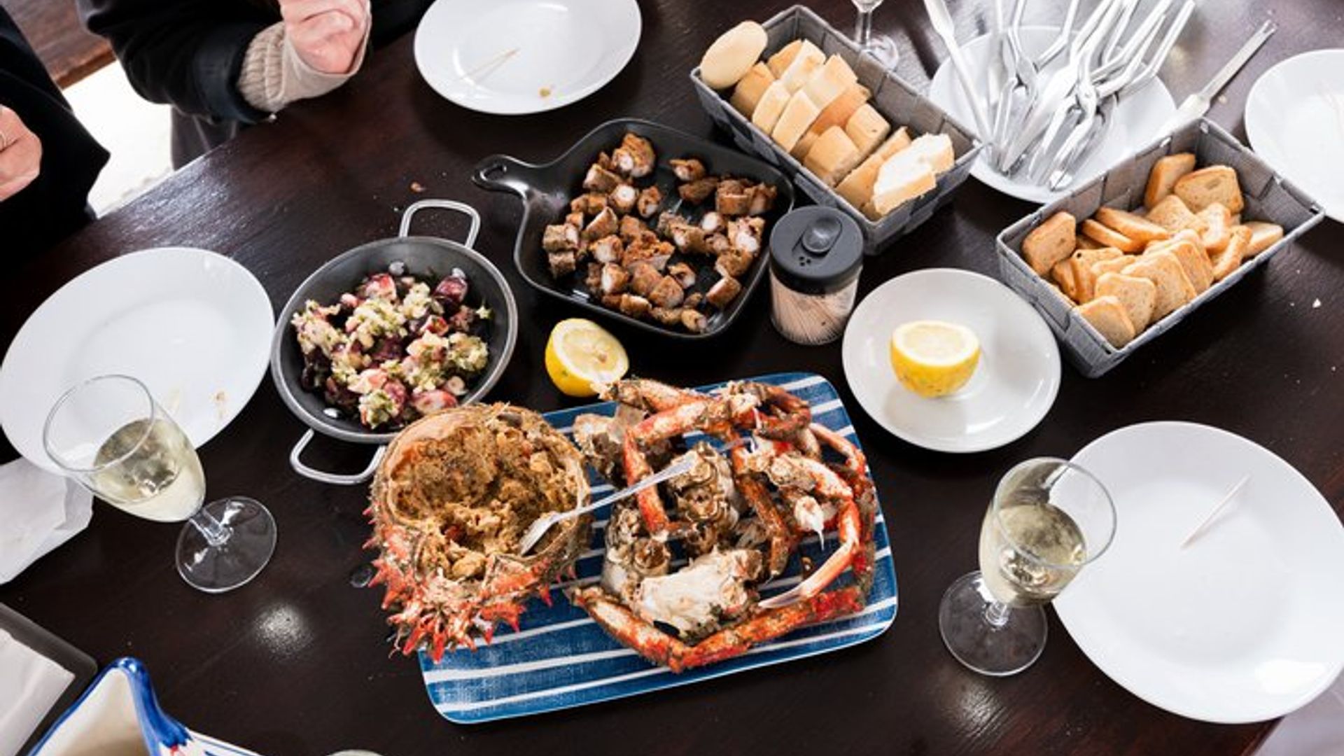 Visite gastronomique en petit groupe de Viana do Castelo : Docks à la vieille ville