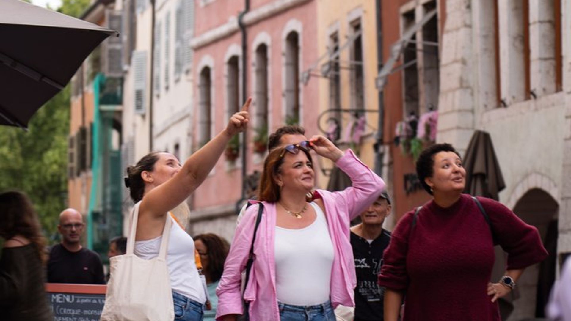 Annecy Tour gastronómico y vinícola tradicional para grupos pequeños