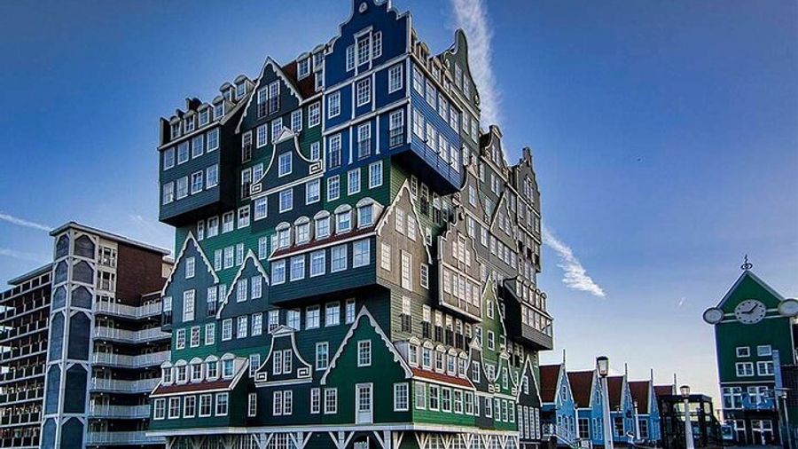 Amsterdam: Zaanse Schans, Lego Village, Giethoorn Group Tour