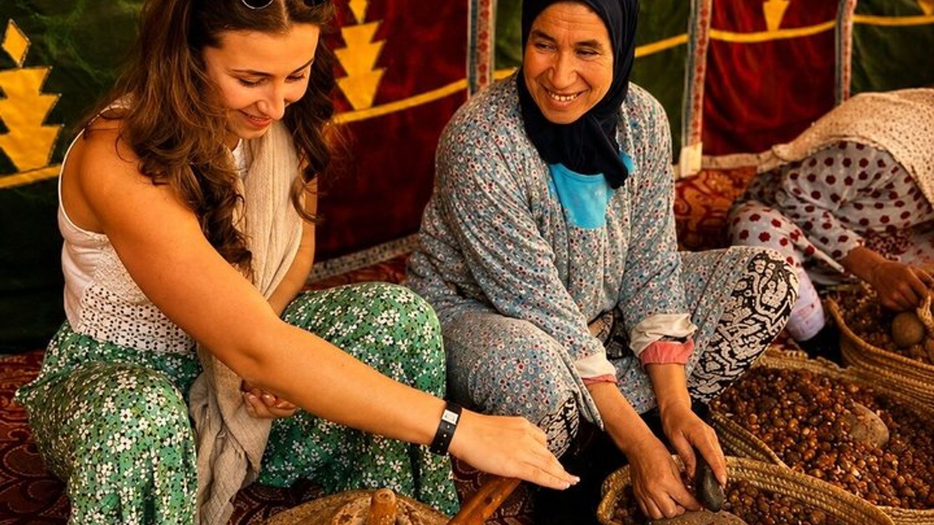 Marrakech : Puesta de sol, cena Show & Observación de estrellas en el desierto de Agafay
