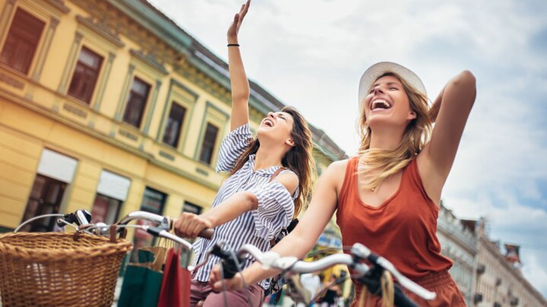 Effortless E-Bike Tour of Prague Old, Lesser and New Towns