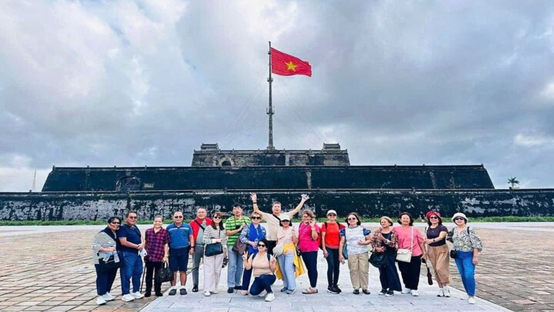 Chan May Port/Tien Sa : Tagesausflug durch die Kaiserstadt Hue Shore