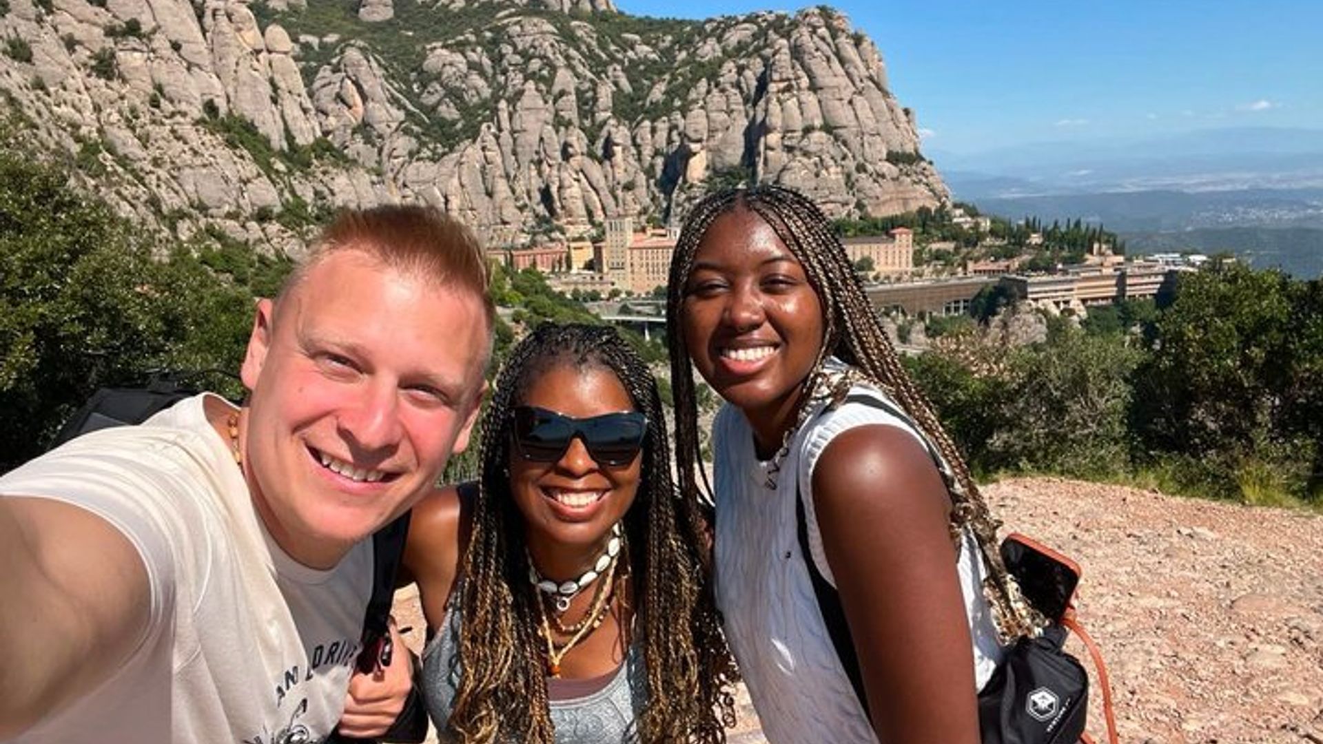 Montserrat : Visite privée du monastère et des sentiers au départ de Barcelone