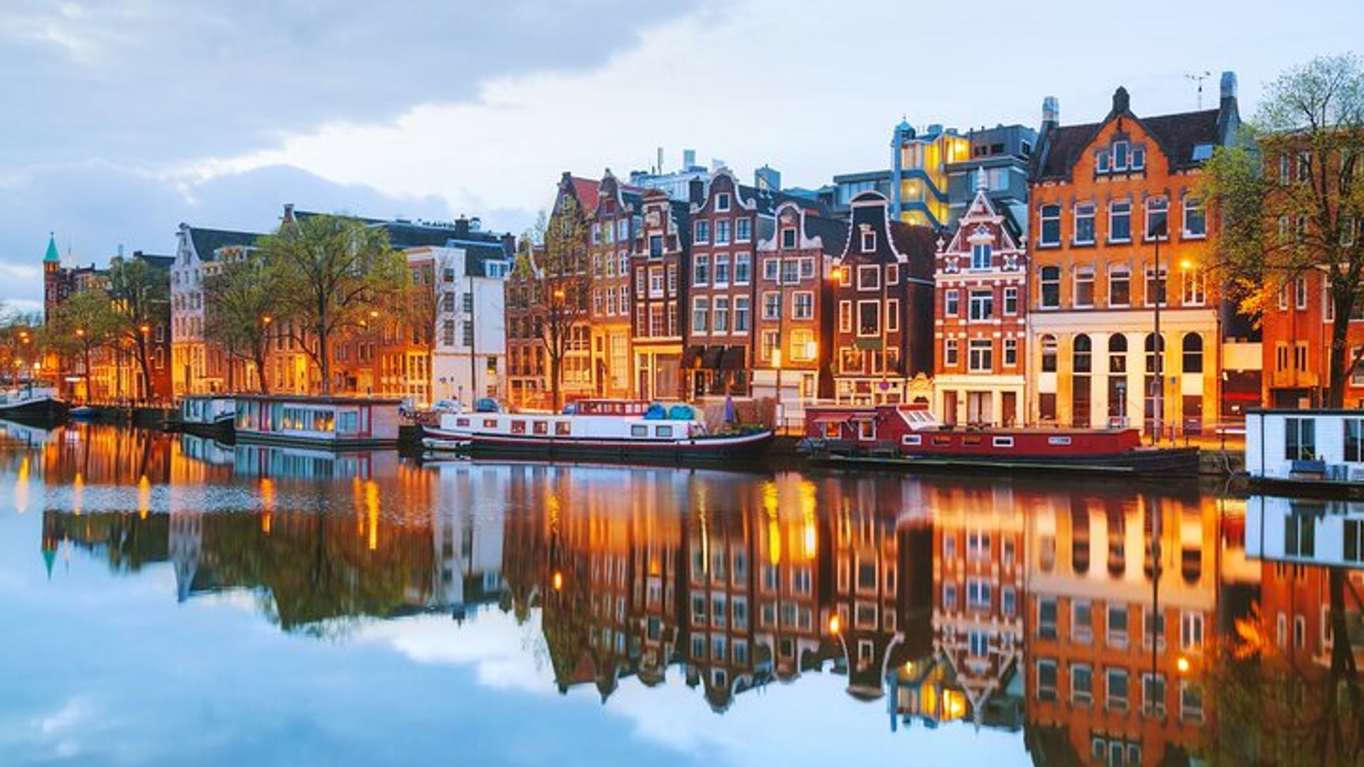 Paris à Amsterdam: Transfert privé avec Brussels Stop