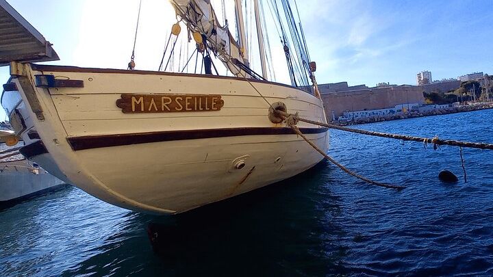 Marseille: Old Port, Le Panier Sights Small-Group Walking Tour